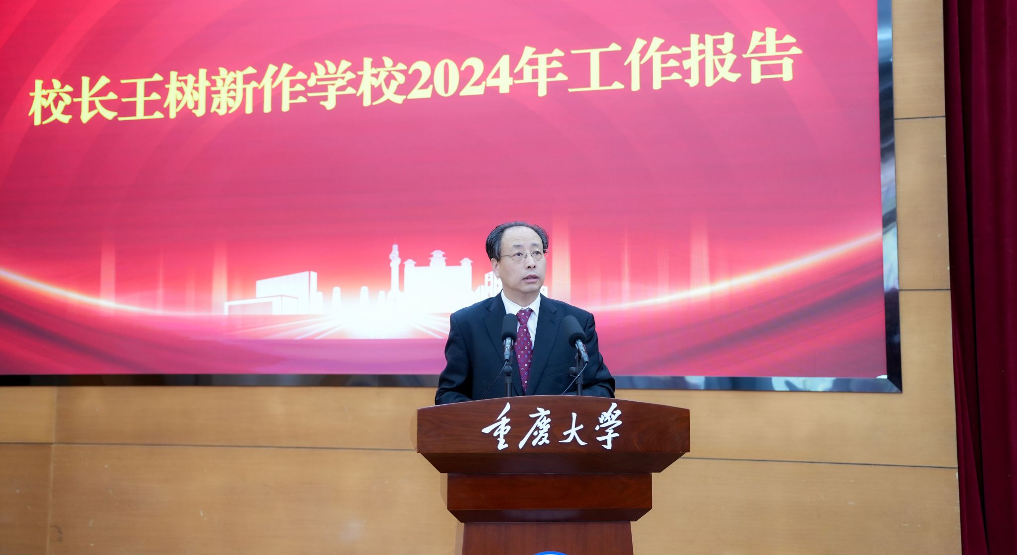 王树新（王宇航 摄）_副本.jpg