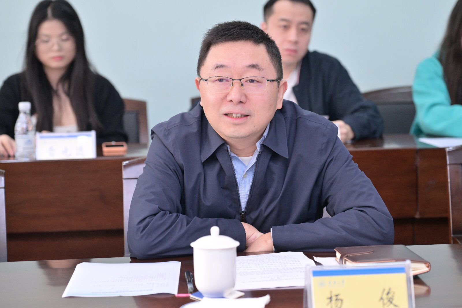 1761873031342876.jpg DSE_4700-1.jpg